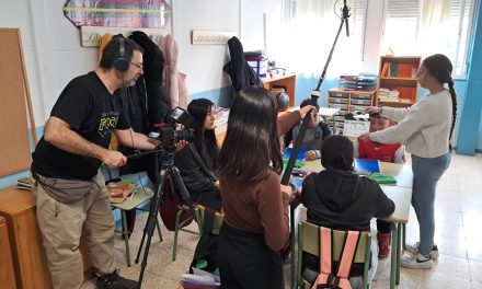 Los alumnos del CEIP Giner de los Ríos se convierten en actores y directores de su propio corto